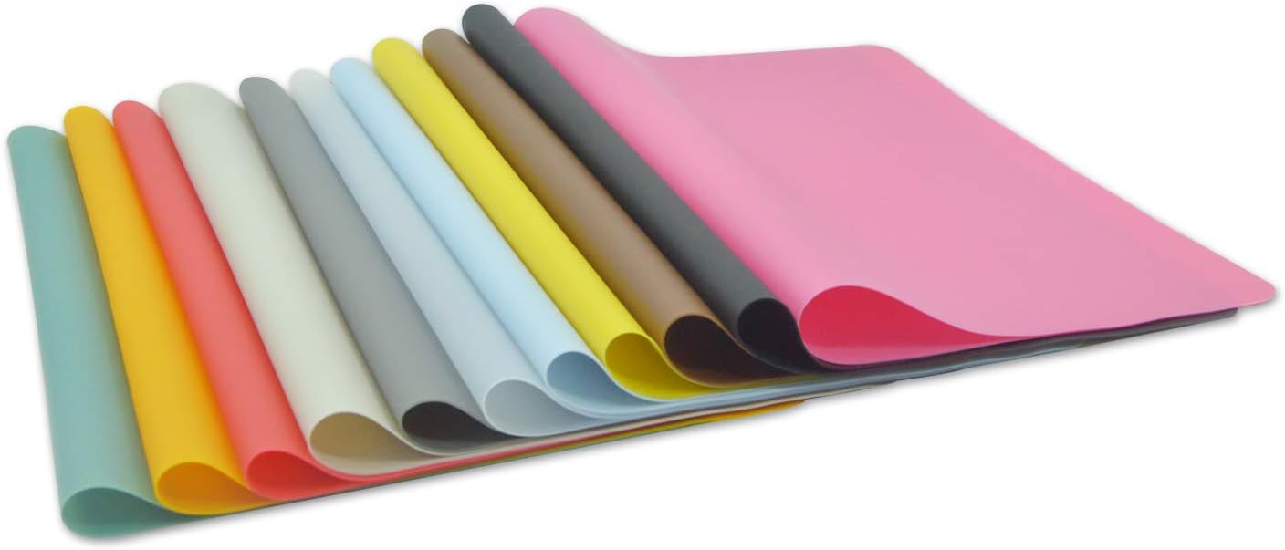 Silicone Placemats, Food-Grade Non-Slip Waterproof, Dining, Stain Resistant, Countertop Protector, Kitchen Counter Mat, Heat Resistant, Baking mat Dishwasher Safe (15.7x11.8Inch-4pack, White Gray)