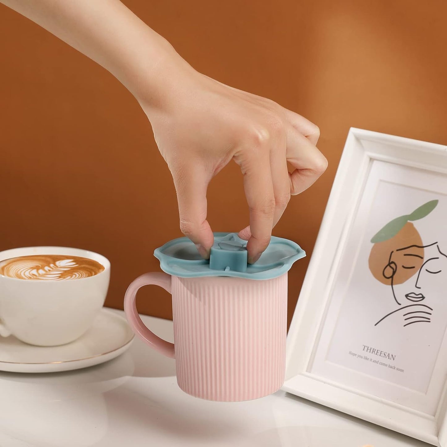 Petal Silicone Cup Covers (Set of 3) ， Multicolored Silicone Lids for Mugs, Cups, Tea Pots,Flexible Mug Covers，Hot Cup Lids for Coffee & Tea