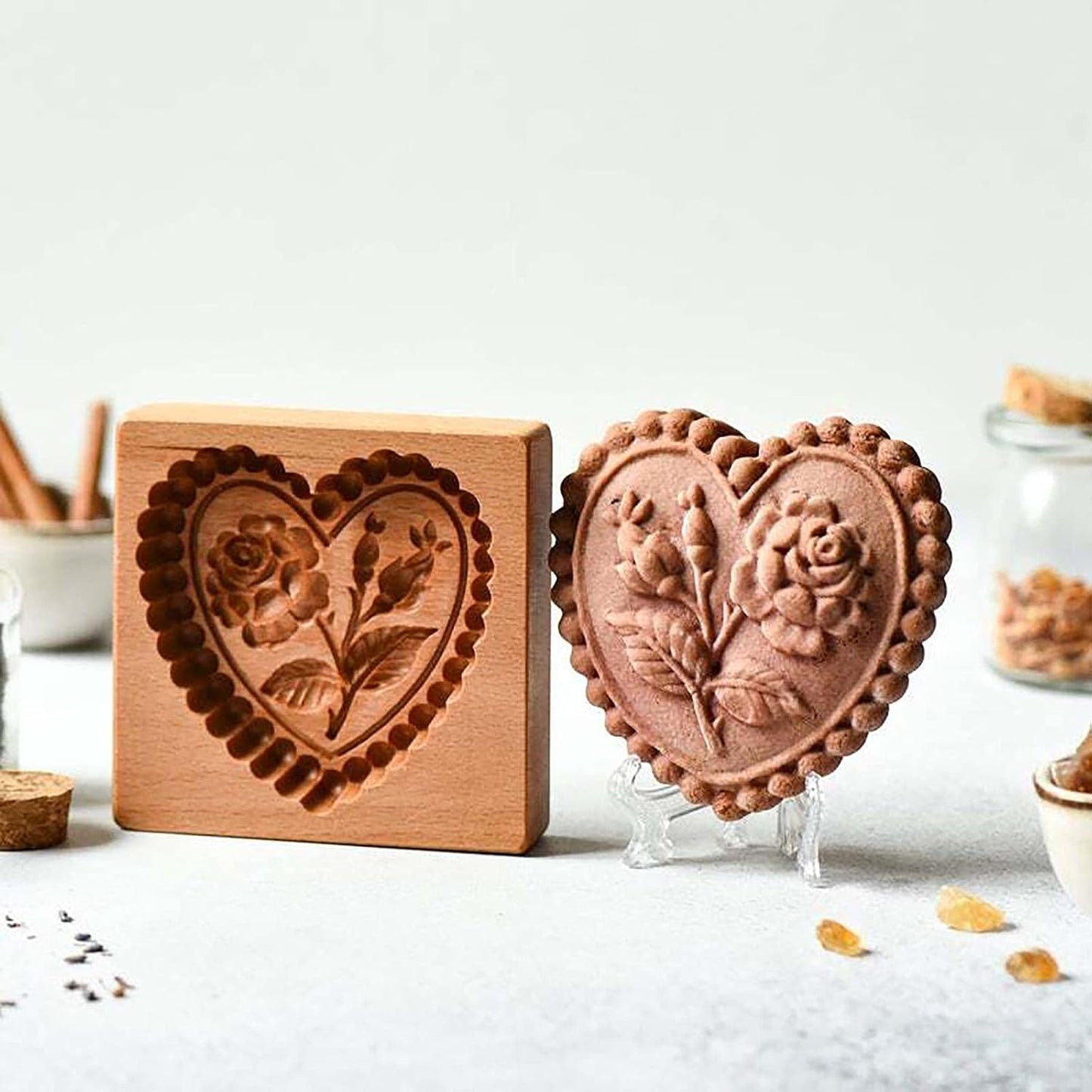 Wooden Cookie Biscuit Mold, 3D Baking Mold, Embossing Craft Decorating Baking Tool, Suitable for Halloween Thanksgiving Christmas Kitchen DIY (Love C 10 * 10 * 2)
