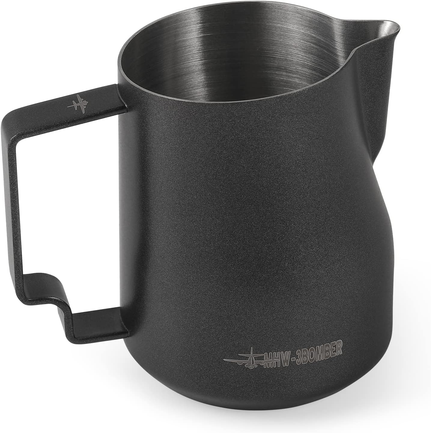MHW-3BOMBER Milk Frothing Pitcher 450ml/15.2oz Milk Frother Cup Espresso Steaming Pitcher Stainless Steel Milk Frother Cup Barista Latte Art Round Spout Milk Jug P6005MB-OS