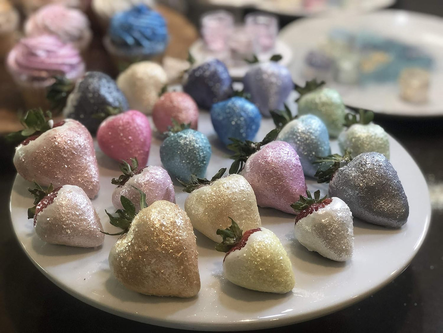 BAKELL Black Shimmer Edible Glitter, 45 Grams | TINKER DUST Edible Glitter | KOSHER Certified | 100% Edible Glitter | Cakes, Cupcakes, Cake Pops, Drinks, Dessert Vegan Glitter & Dusts (45g Shaker, Black Shimmer)