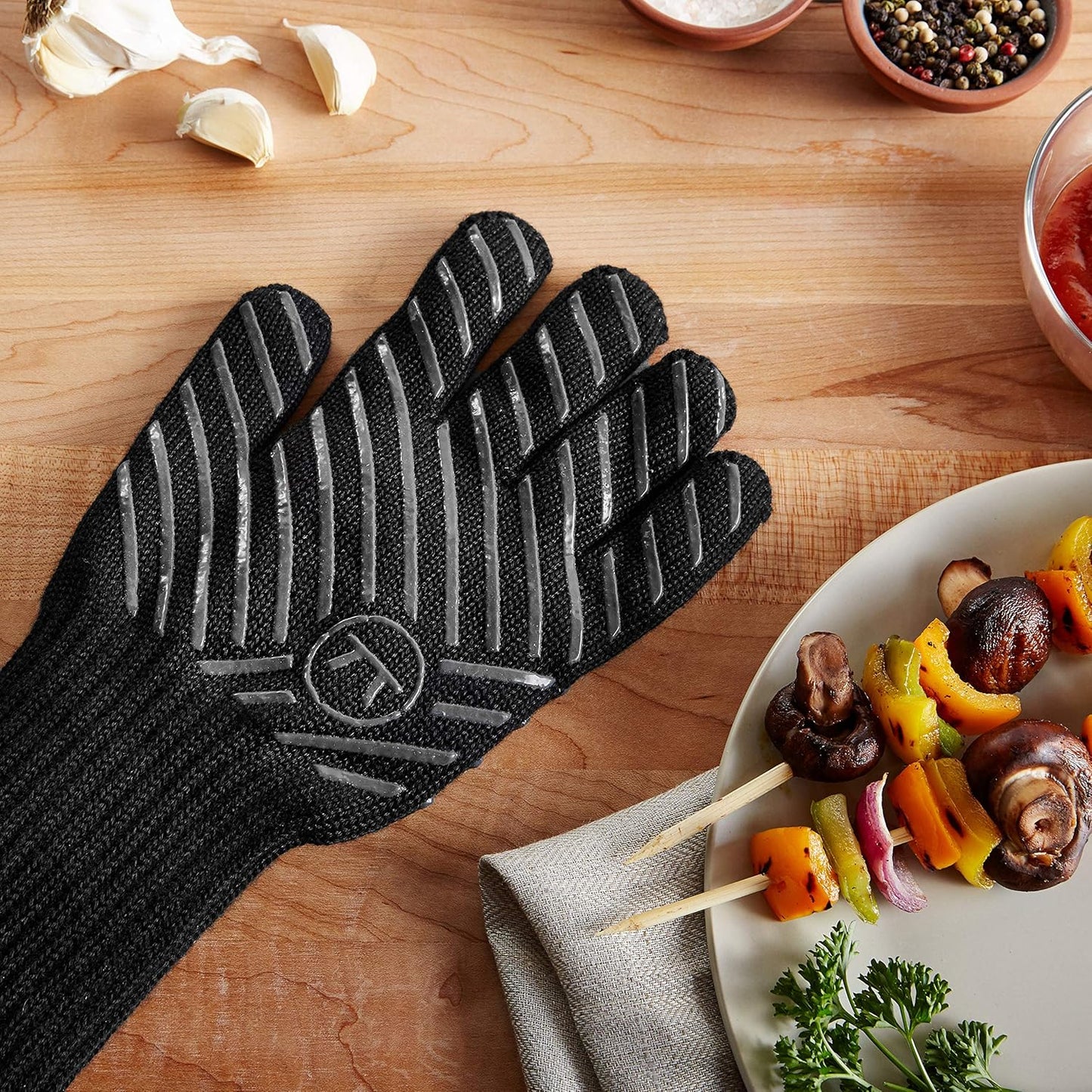 Outset 76254 Professional High Temperature Grill Glove, X-Large, Large/Extra-Large, Black